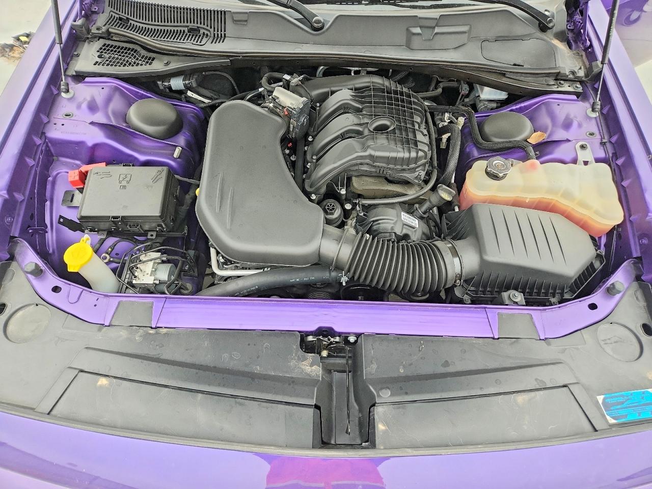 Dodge Challenger Sxt
