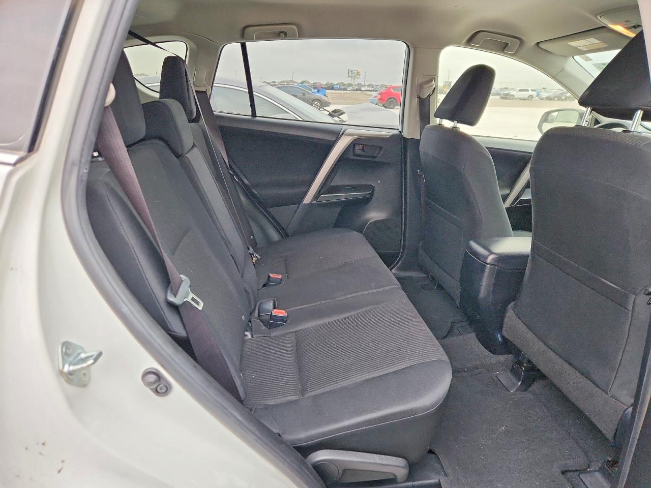 Toyota RAV4 Le