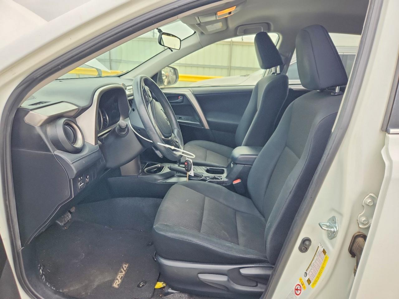 Toyota RAV4 Le