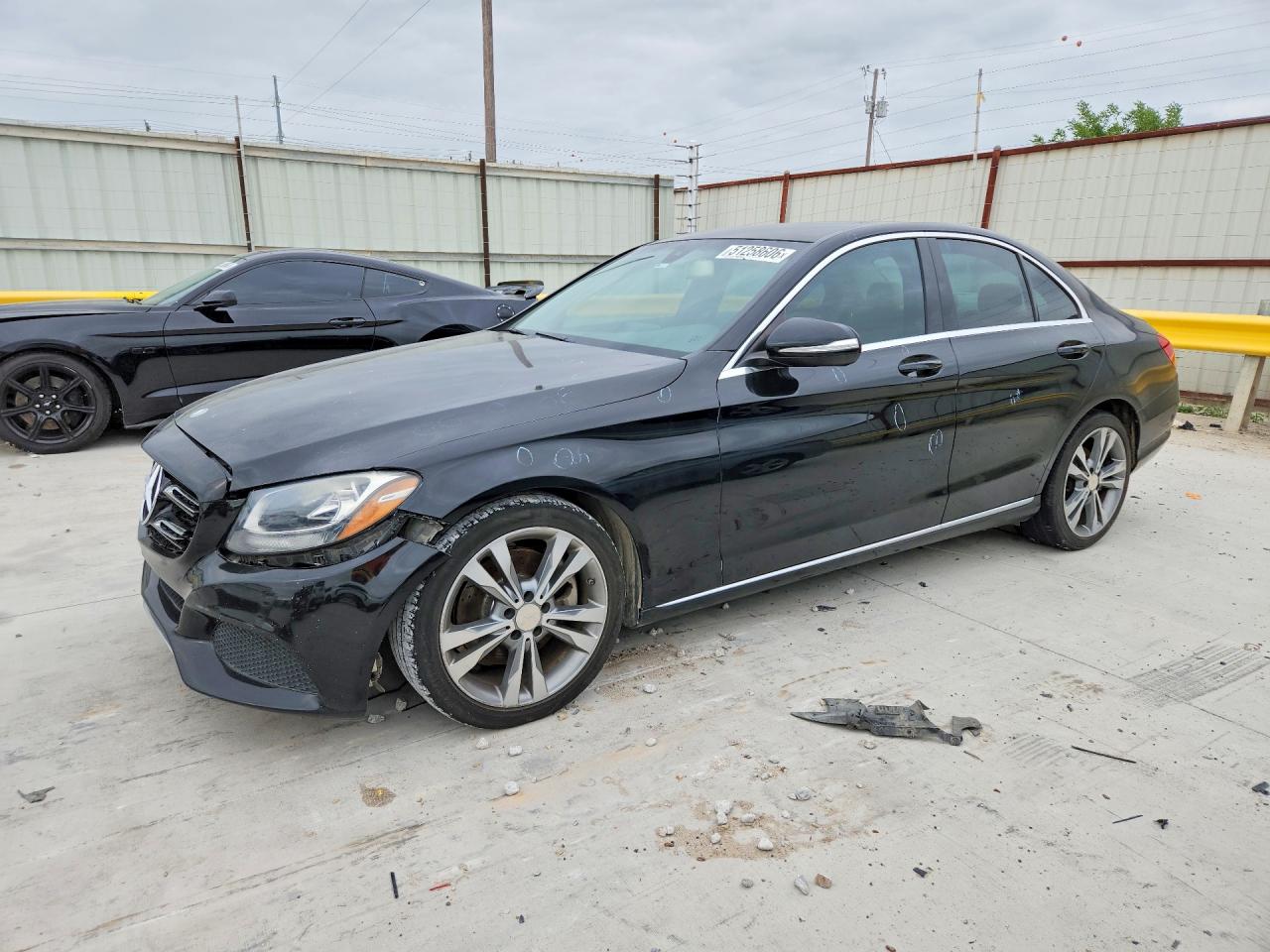 Salvage Mercedes-Benz C-Class Image