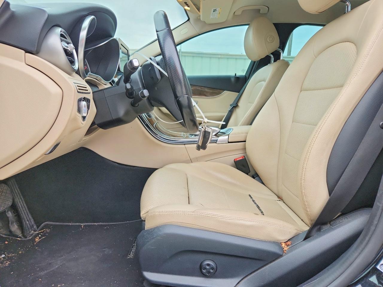 Mercedes-Benz C-Class 300