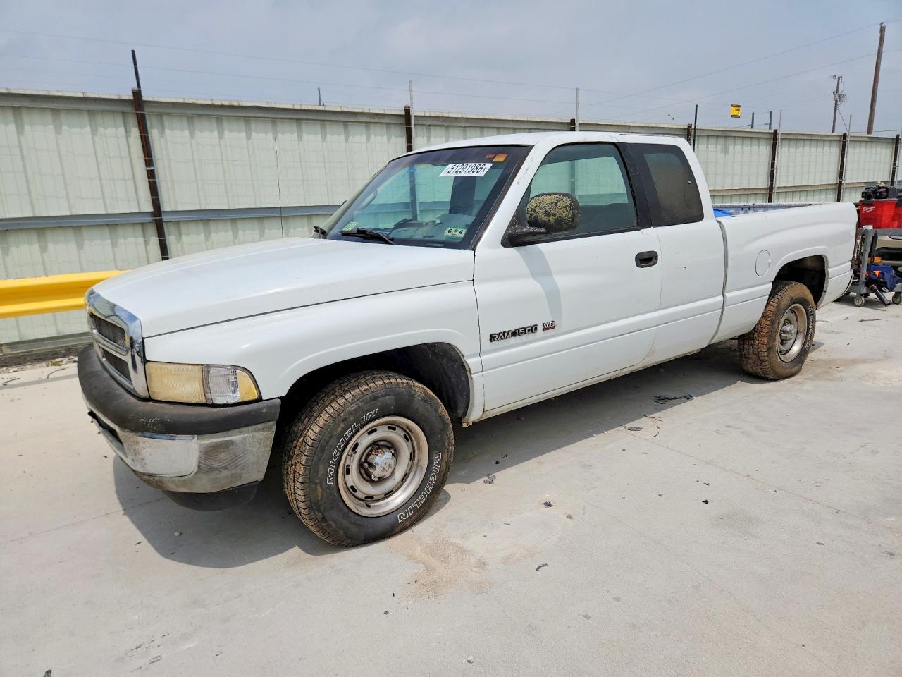 Salvage Dodge Ram 1500 Image