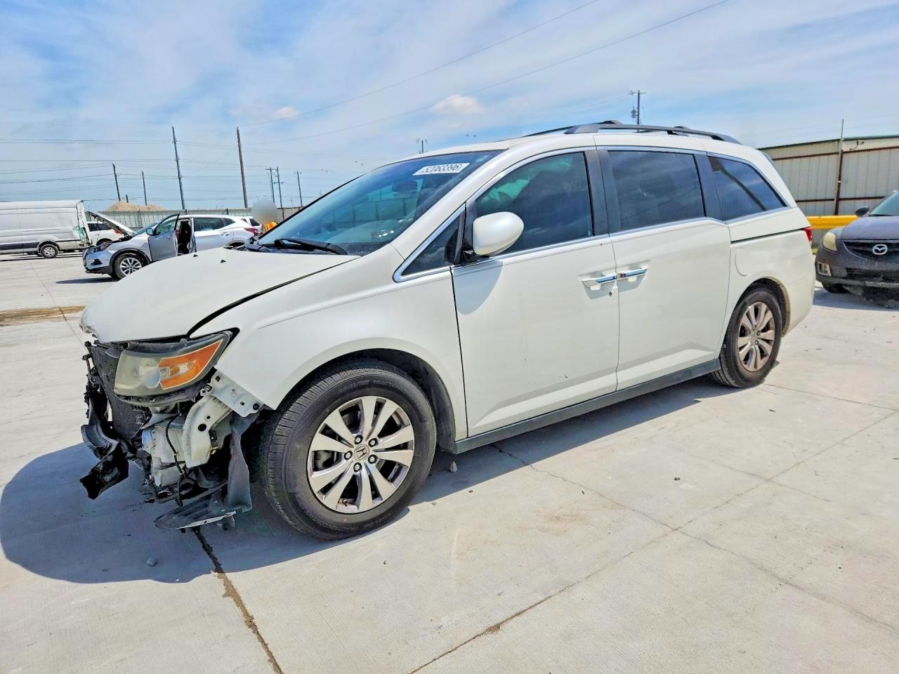 Salvage Honda Odyssey Image