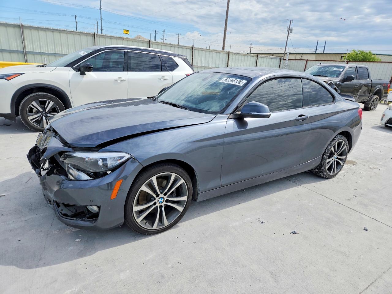 Salvage BMW 2 Series Image