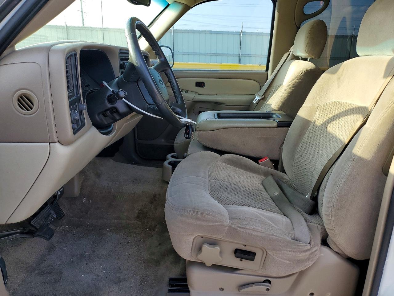 Chevrolet Suburban C1500