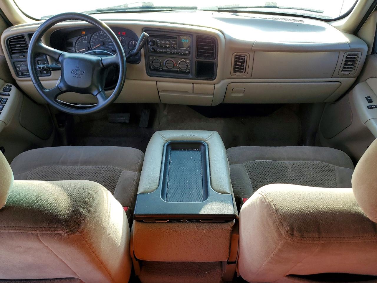 Chevrolet Suburban C1500
