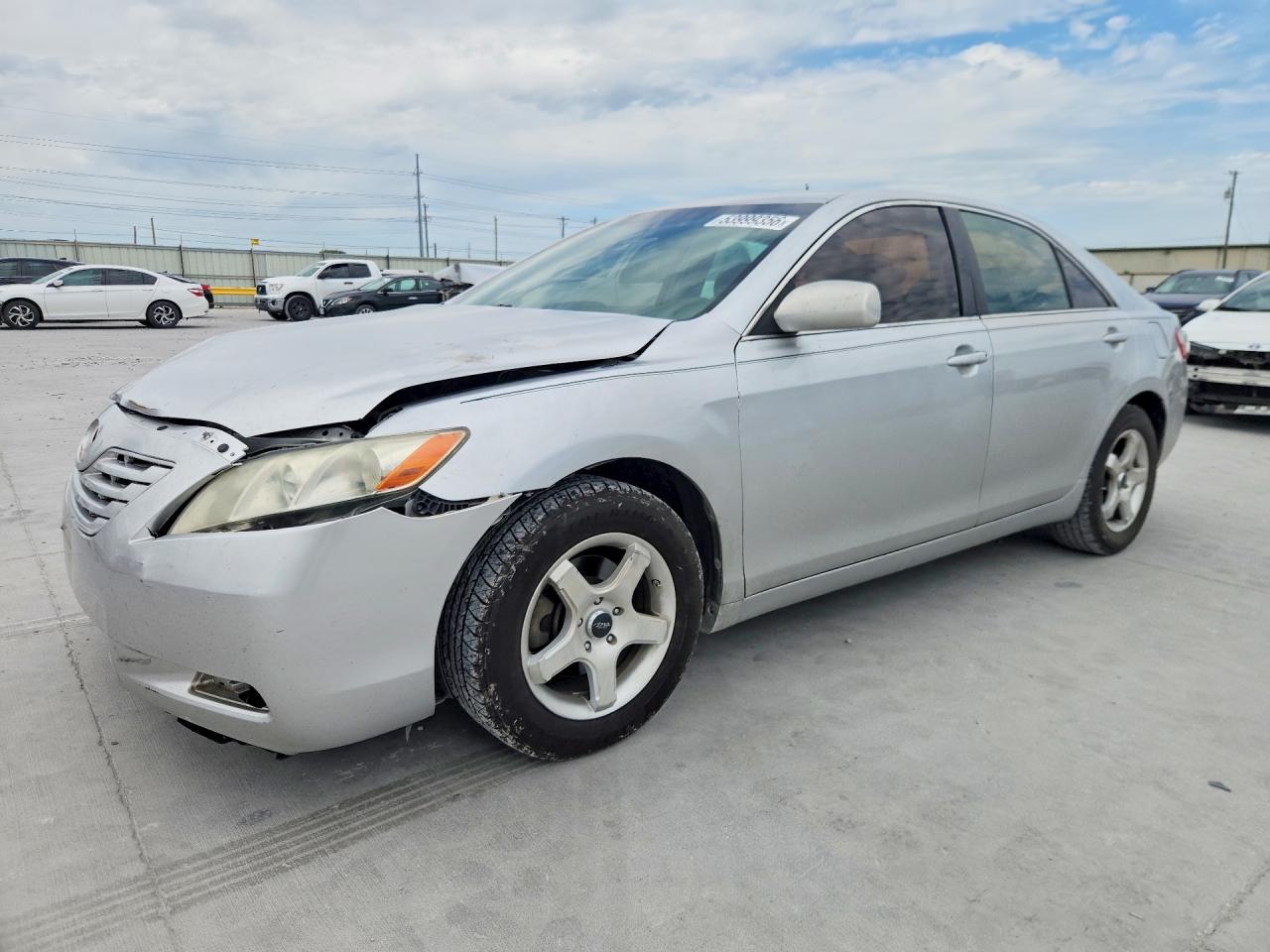 Salvage Toyota Camry Image