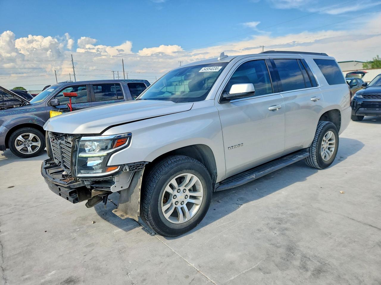 Salvage Chevrolet Tahoe Image