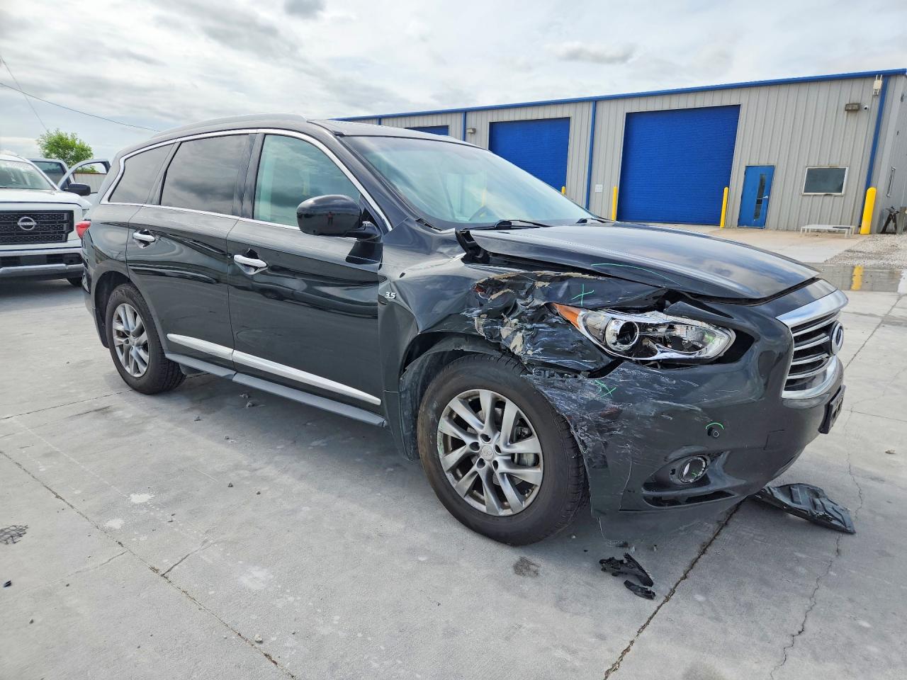 INFINITI Qx Base