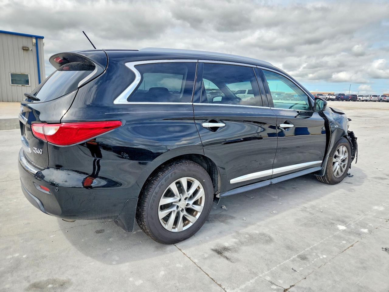 INFINITI Qx Base