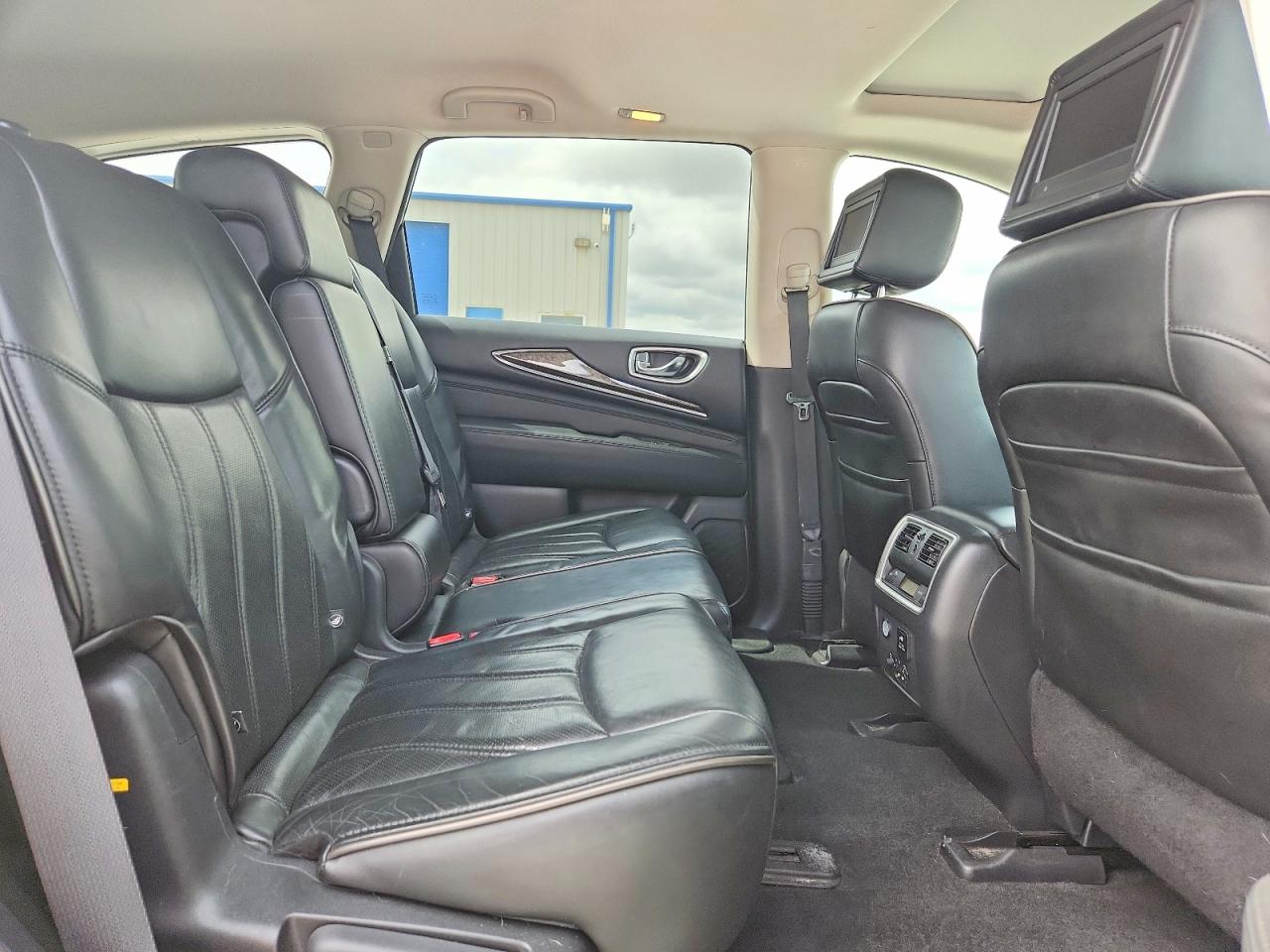 INFINITI Qx Base