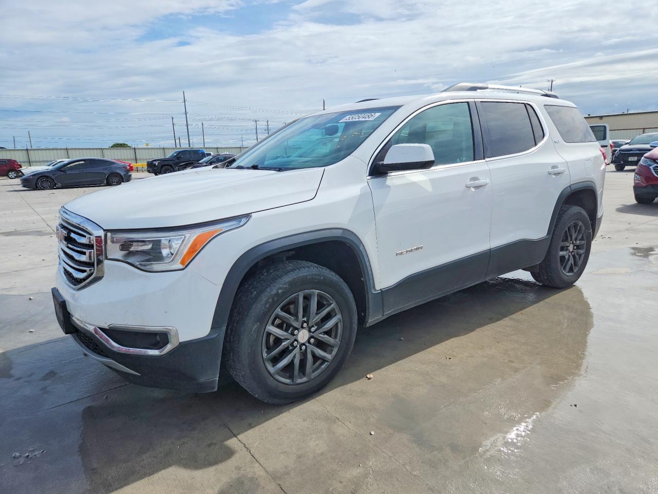 Salvage GMC Acadia Image