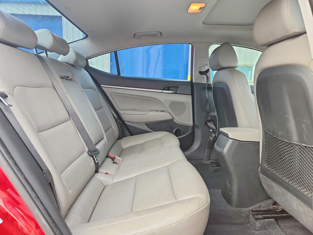 Hyundai ELANTRA Limited