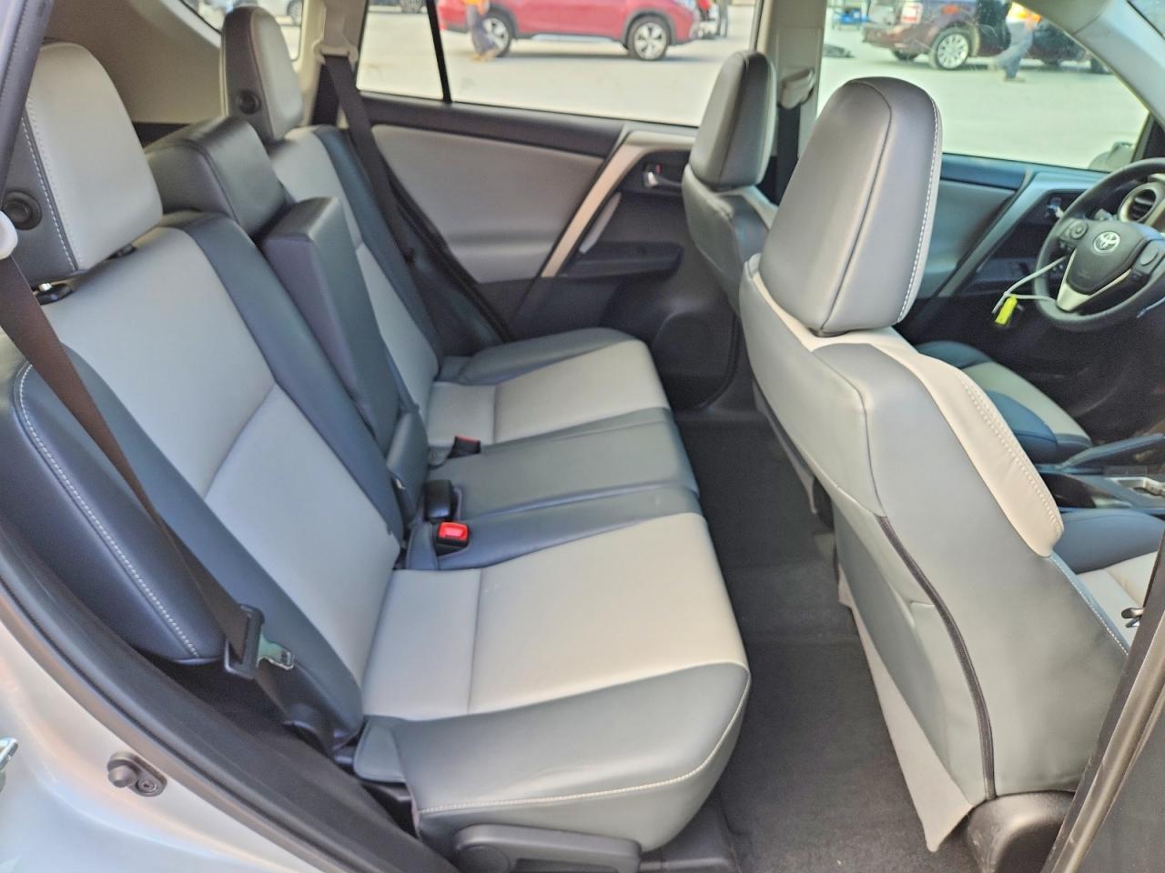 Toyota RAV4 Limited