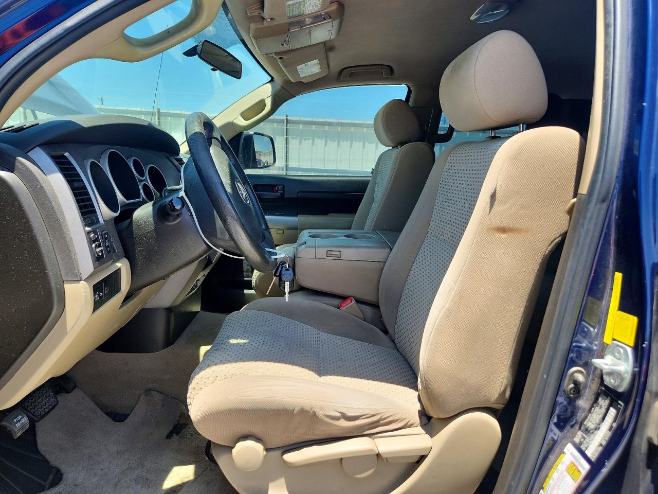 Toyota Tundra Double Cab Sr5
