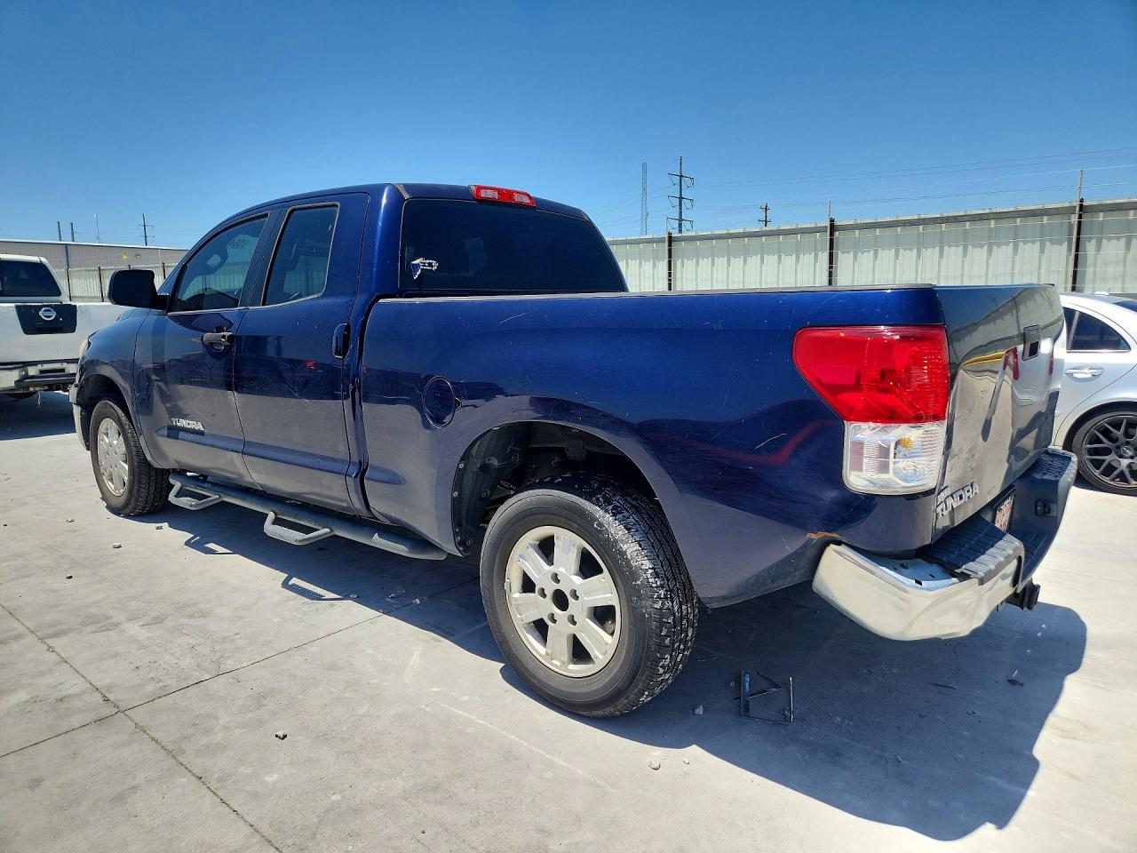 Toyota Tundra Double Cab Sr5