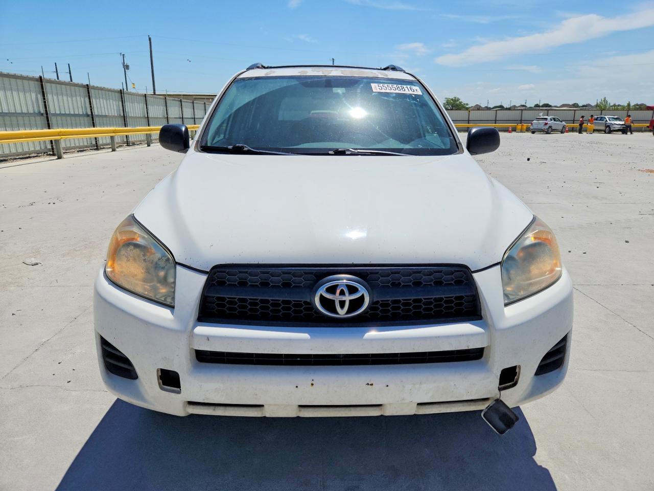 Toyota RAV4 Base