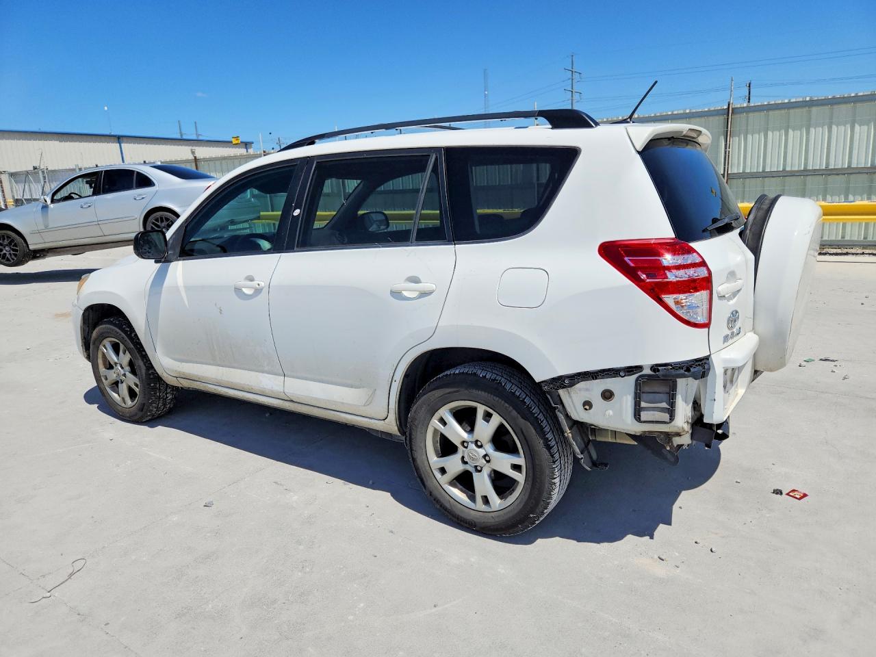 Toyota RAV4 Base