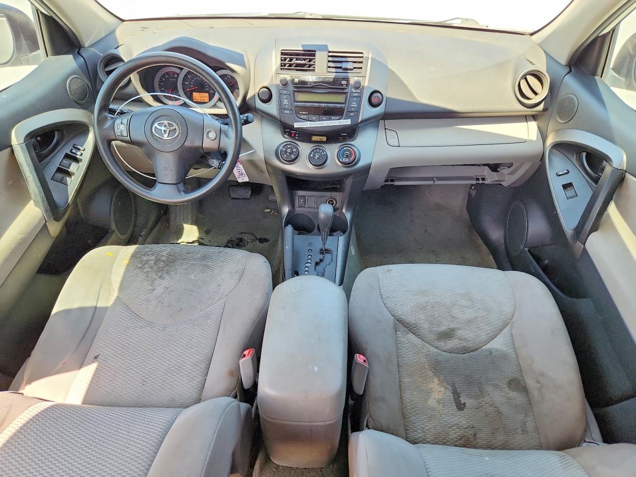 Toyota RAV4 Base