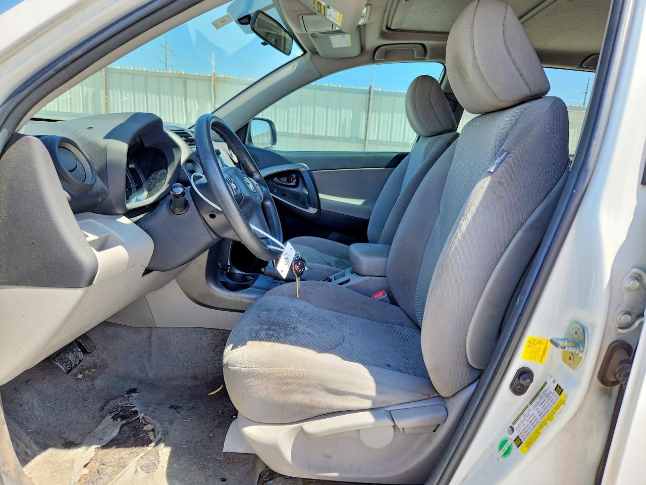 Toyota RAV4 Base