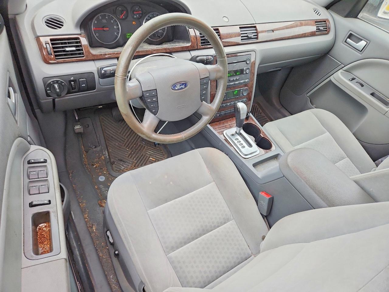 Ford Five Hundr Sel