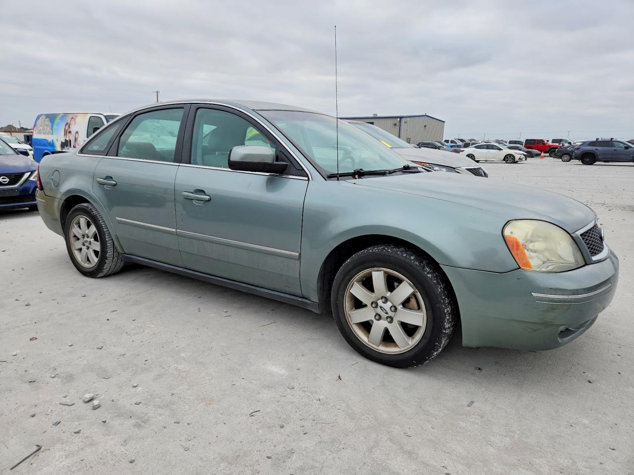 Ford Five Hundr Sel