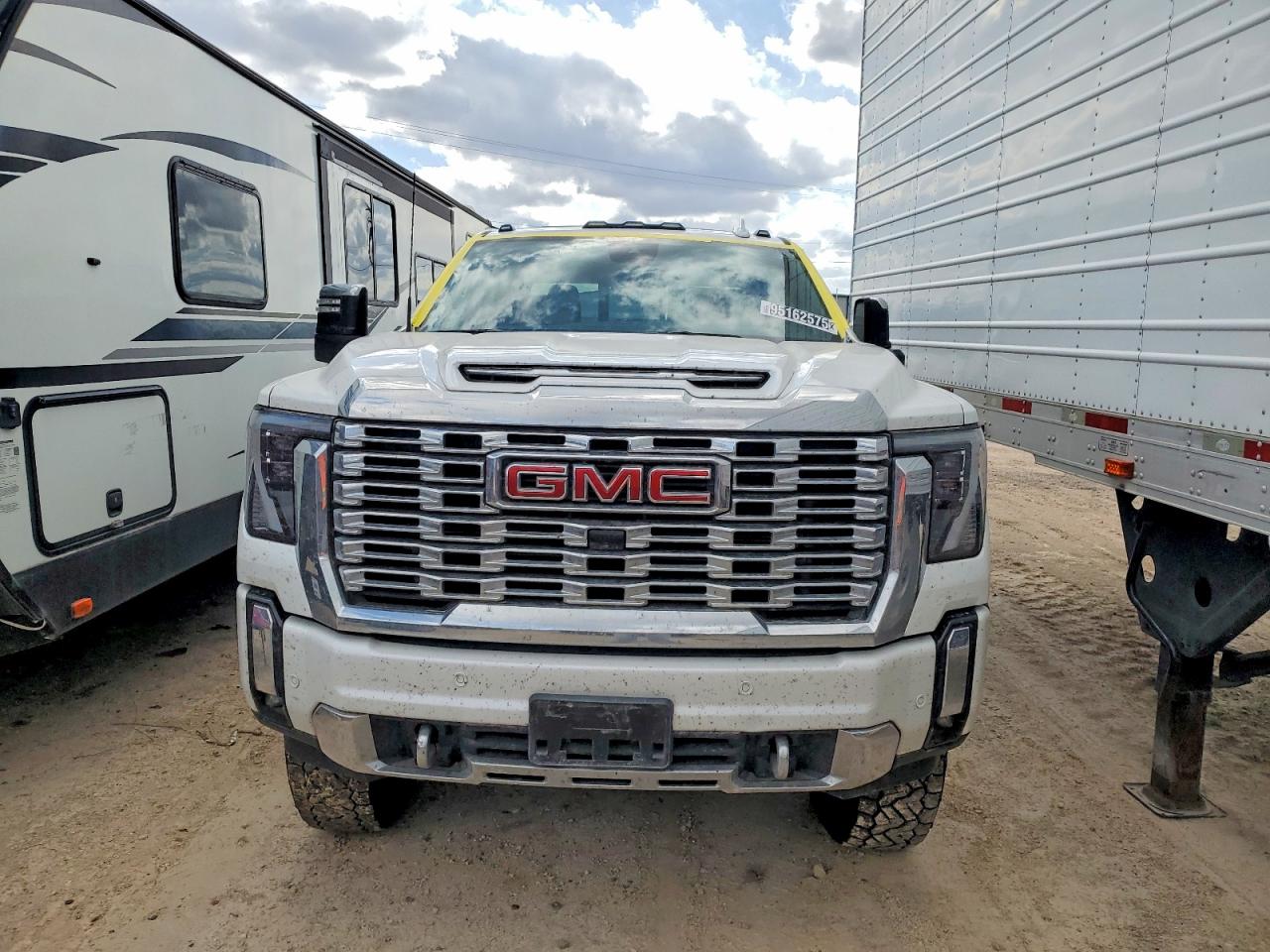 GMC Sierra K2500 Denali