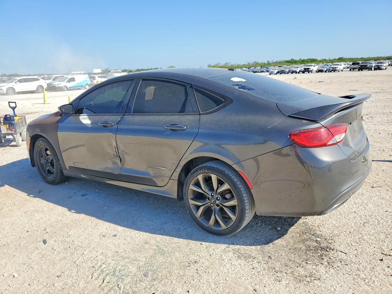 Chrysler 200