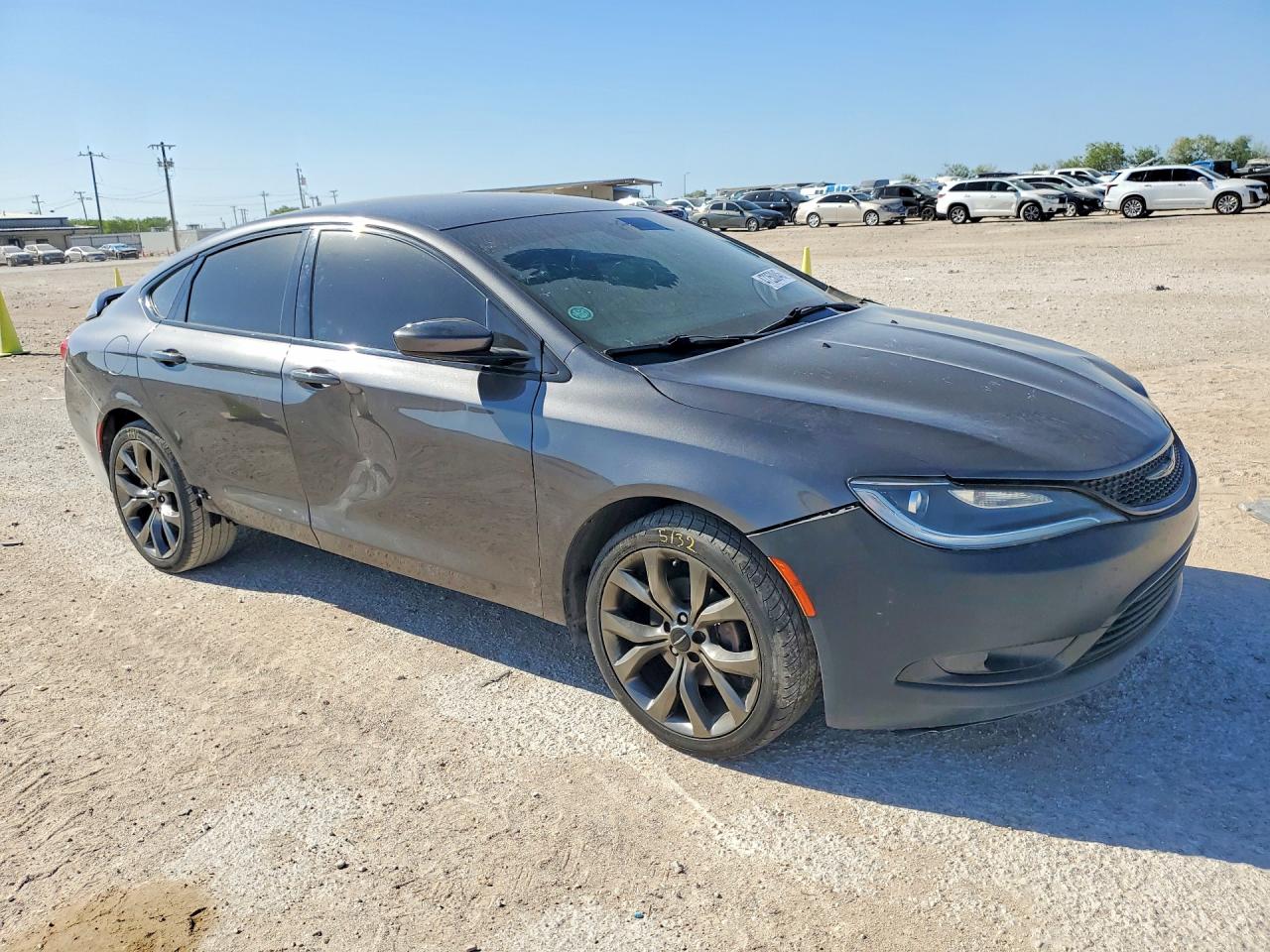 Chrysler 200