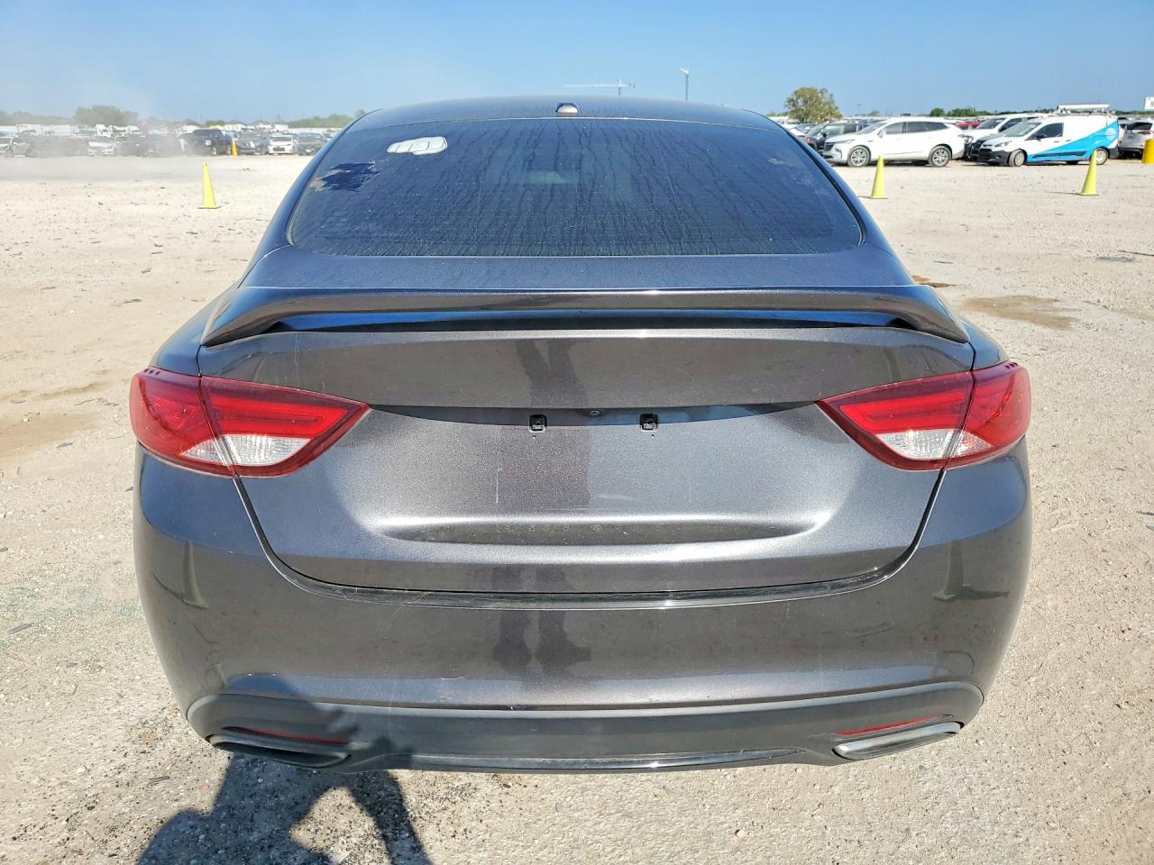 Chrysler 200