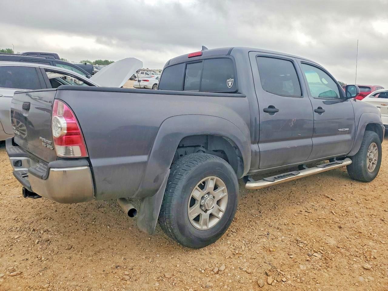 Toyota Tacoma Prerunner V6