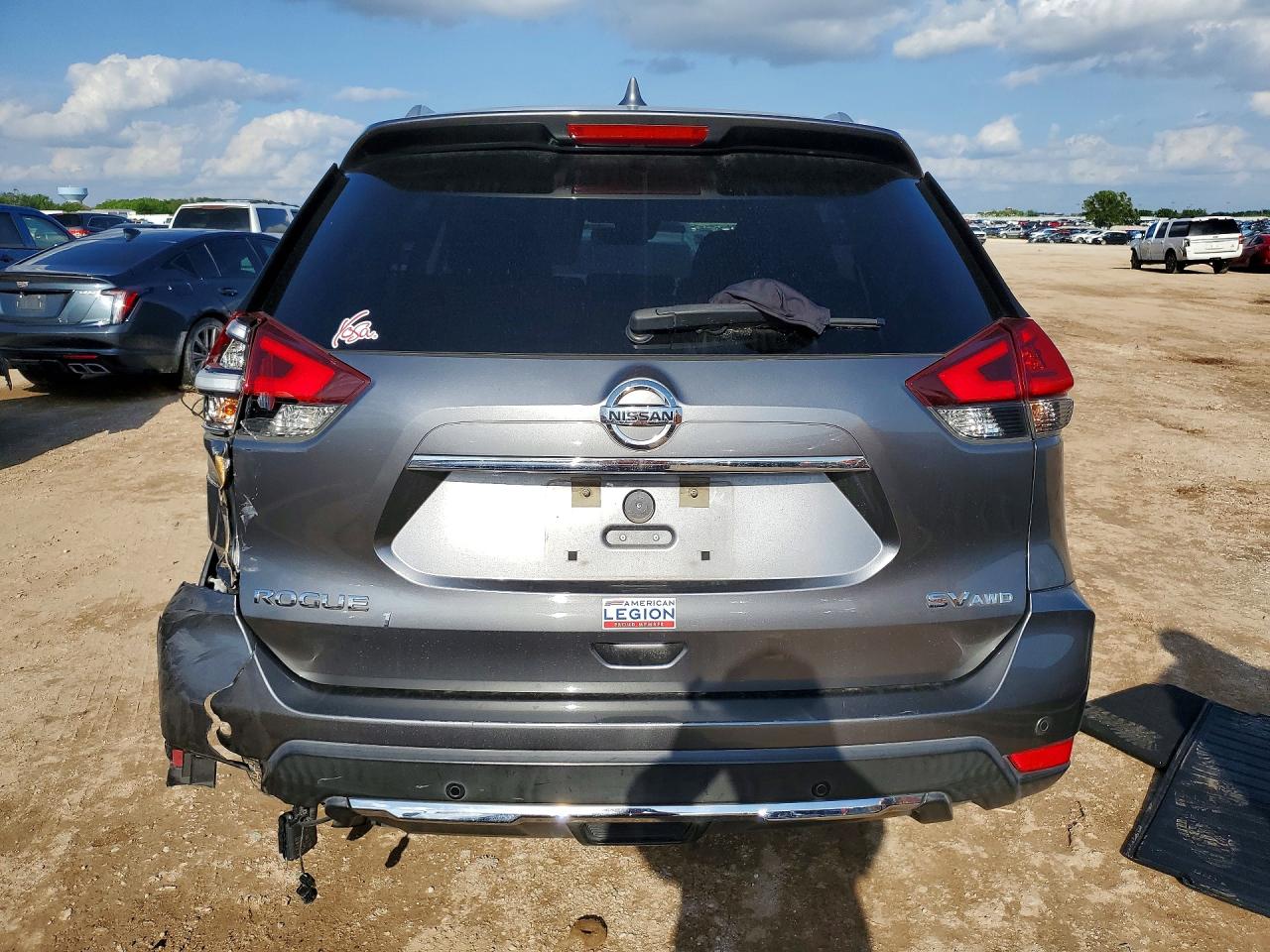 Nissan Rogue Sv