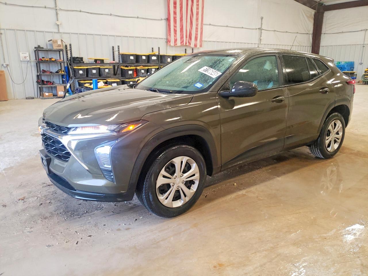 Salvage Chevrolet Trax Image