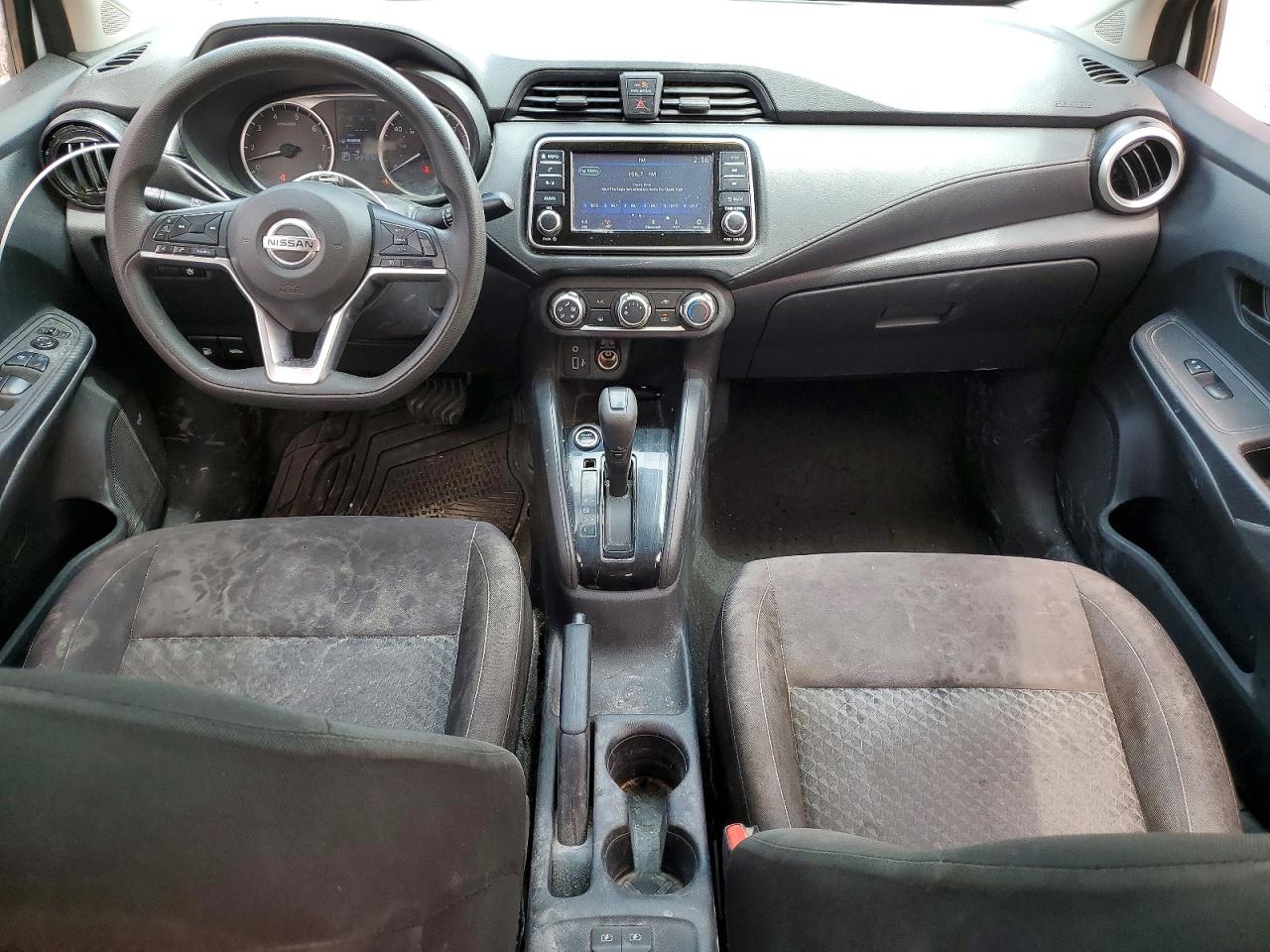 Nissan Versa S