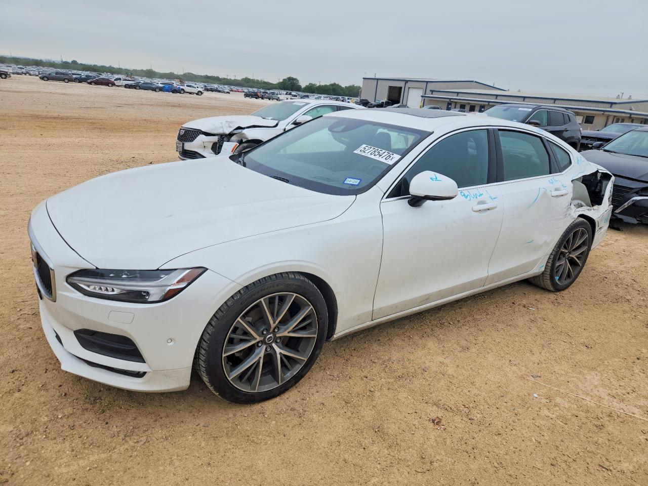 Salvage Volvo S90 Image