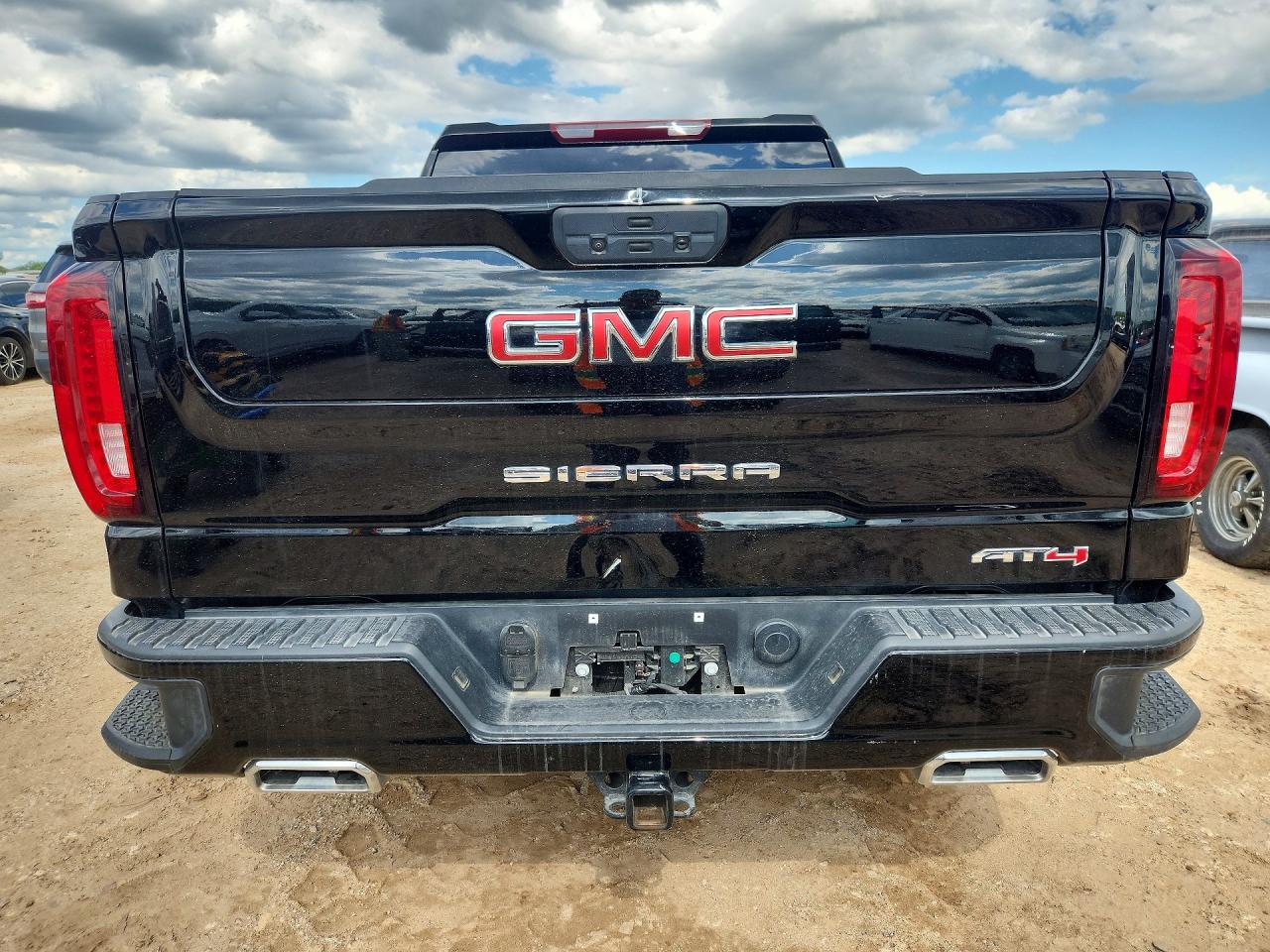 GMC Sierra At4