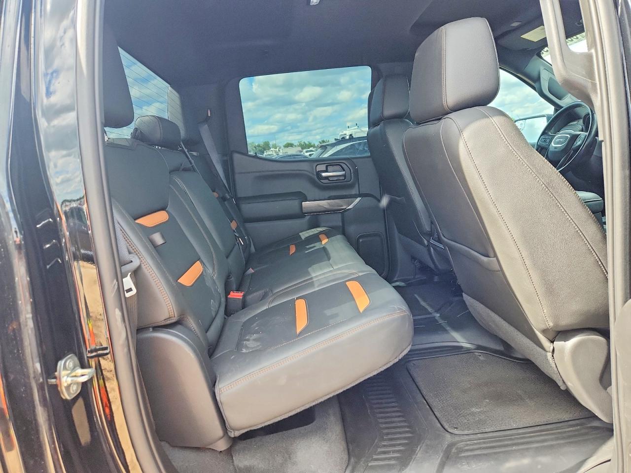 GMC Sierra At4