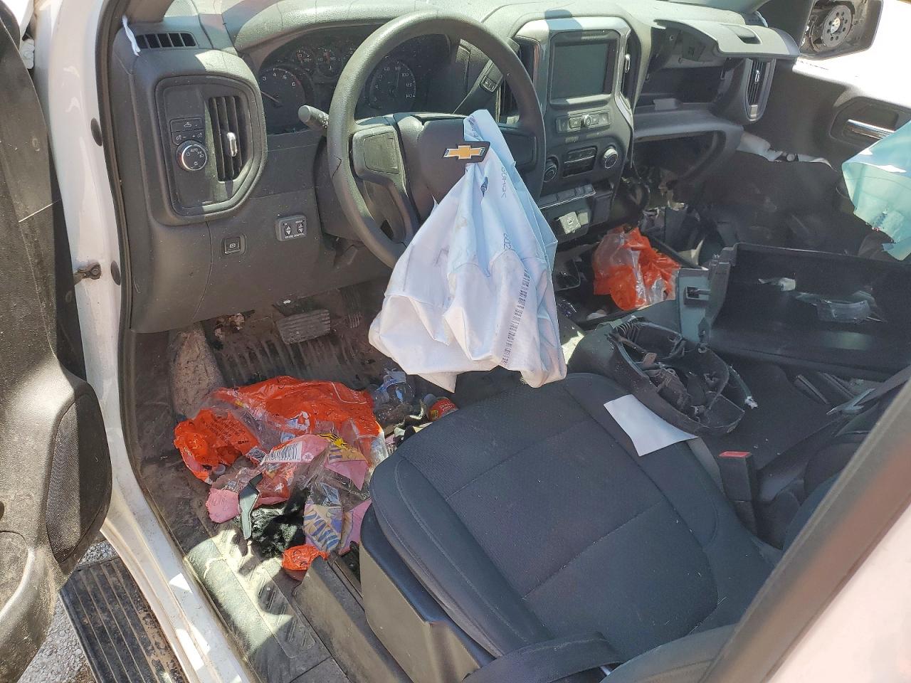 Chevrolet Silverado C1500