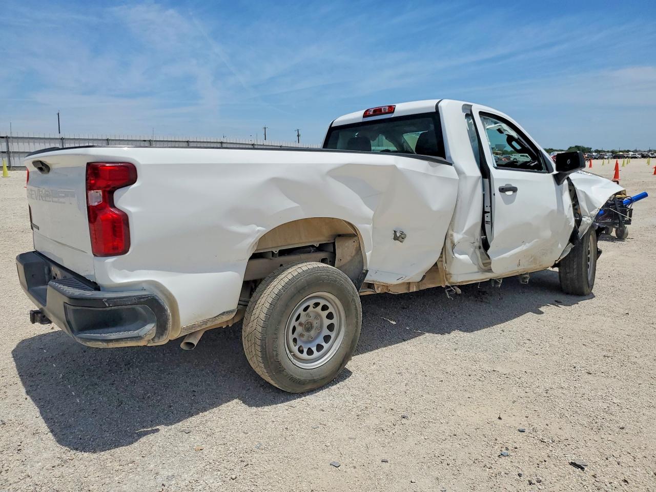 Chevrolet Silverado C1500