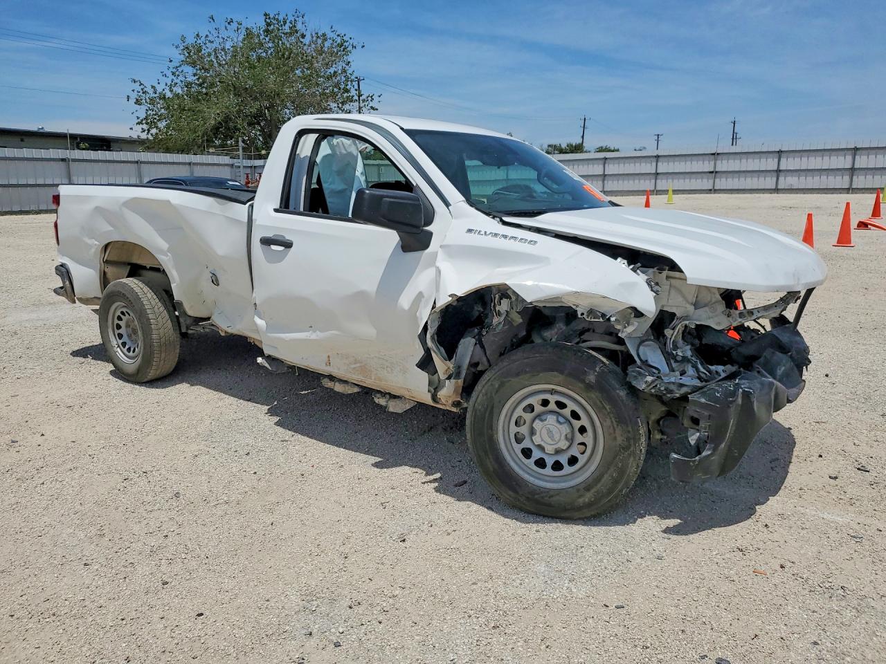 Chevrolet Silverado C1500