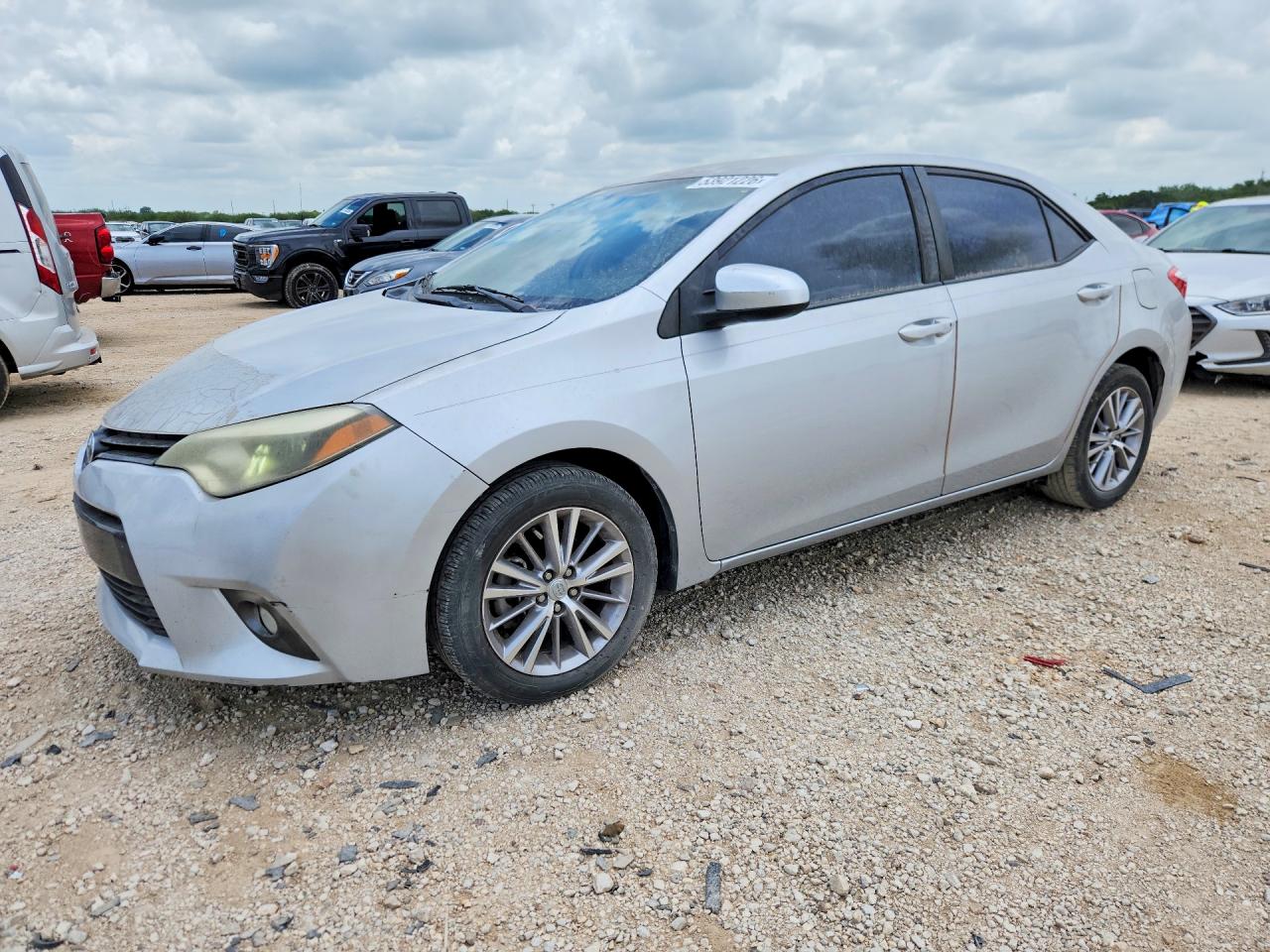 Salvage Toyota Corolla Image