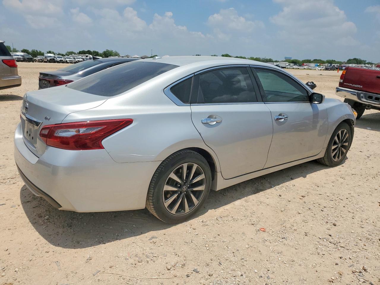 Nissan Altima 2.5 Sv