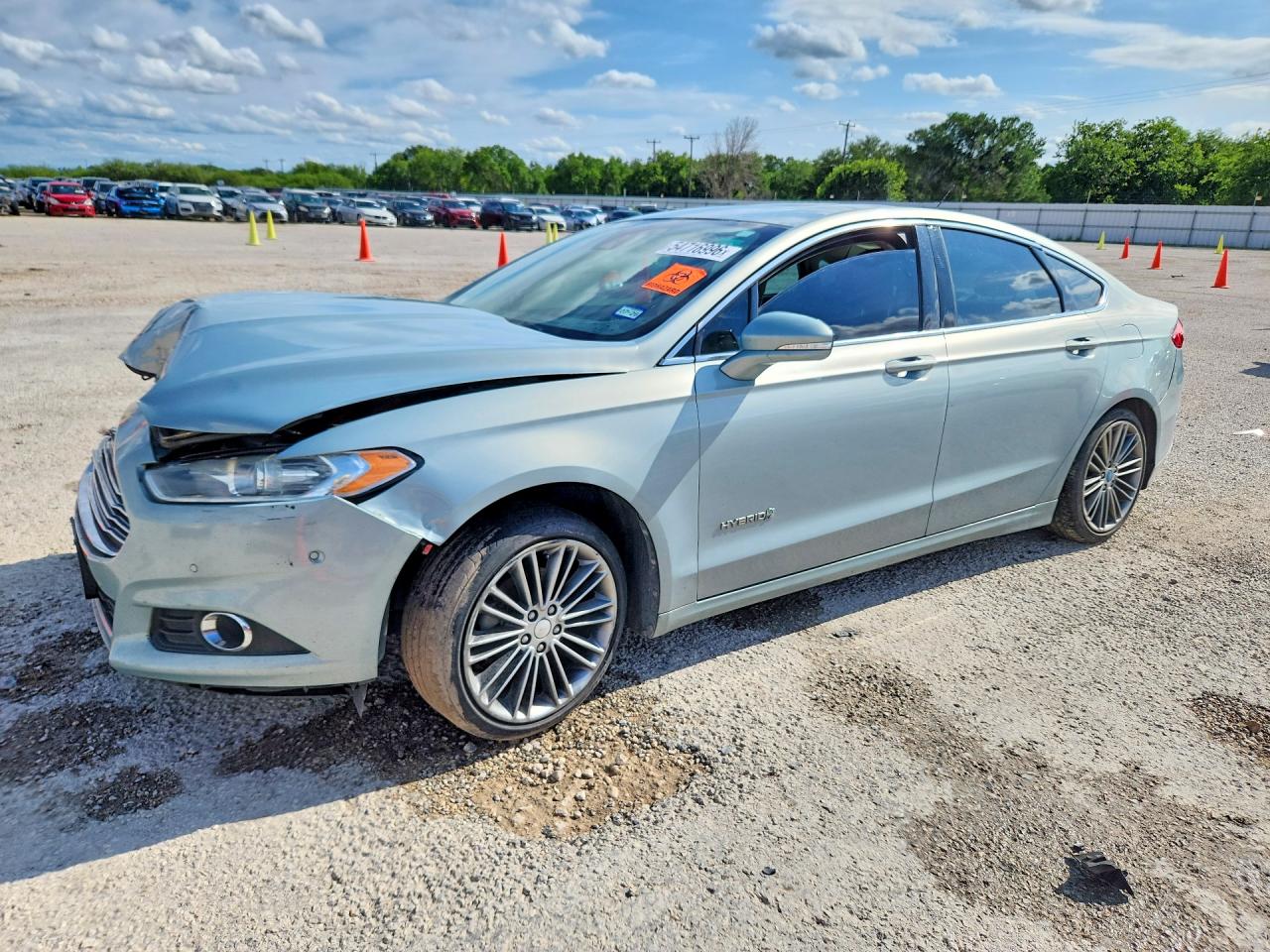 Salvage Ford Fusion Image
