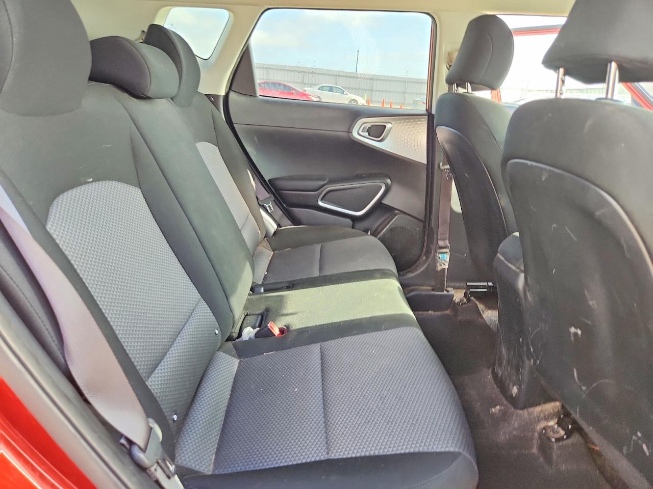 Kia Soul Lx