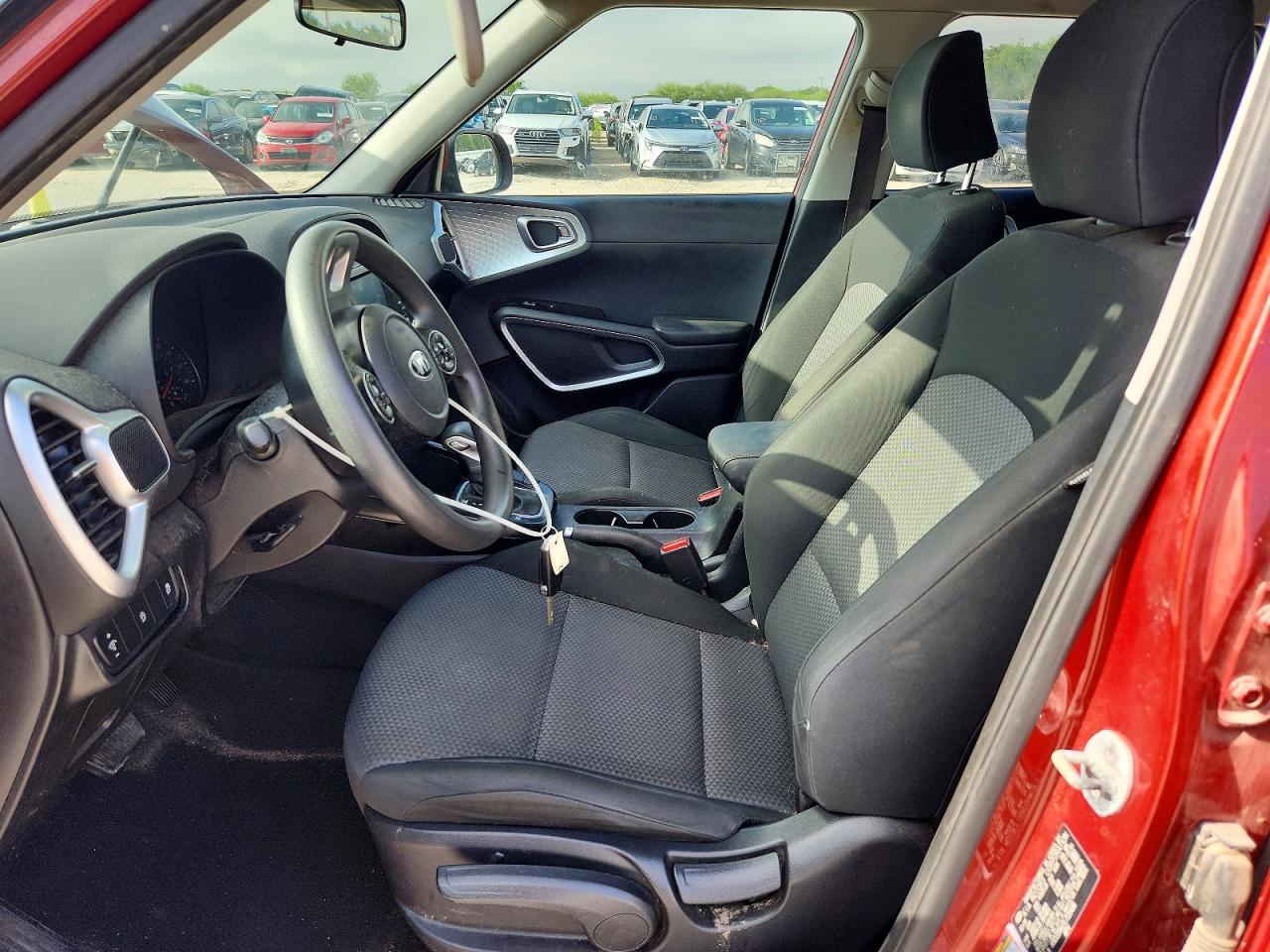 Kia Soul Lx