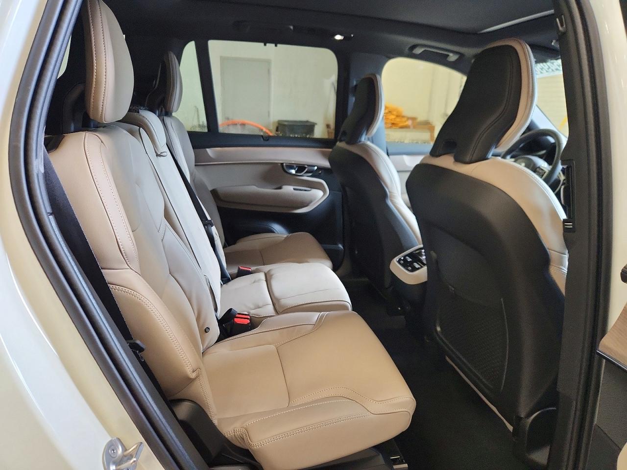 Volvo XC90 Ultra