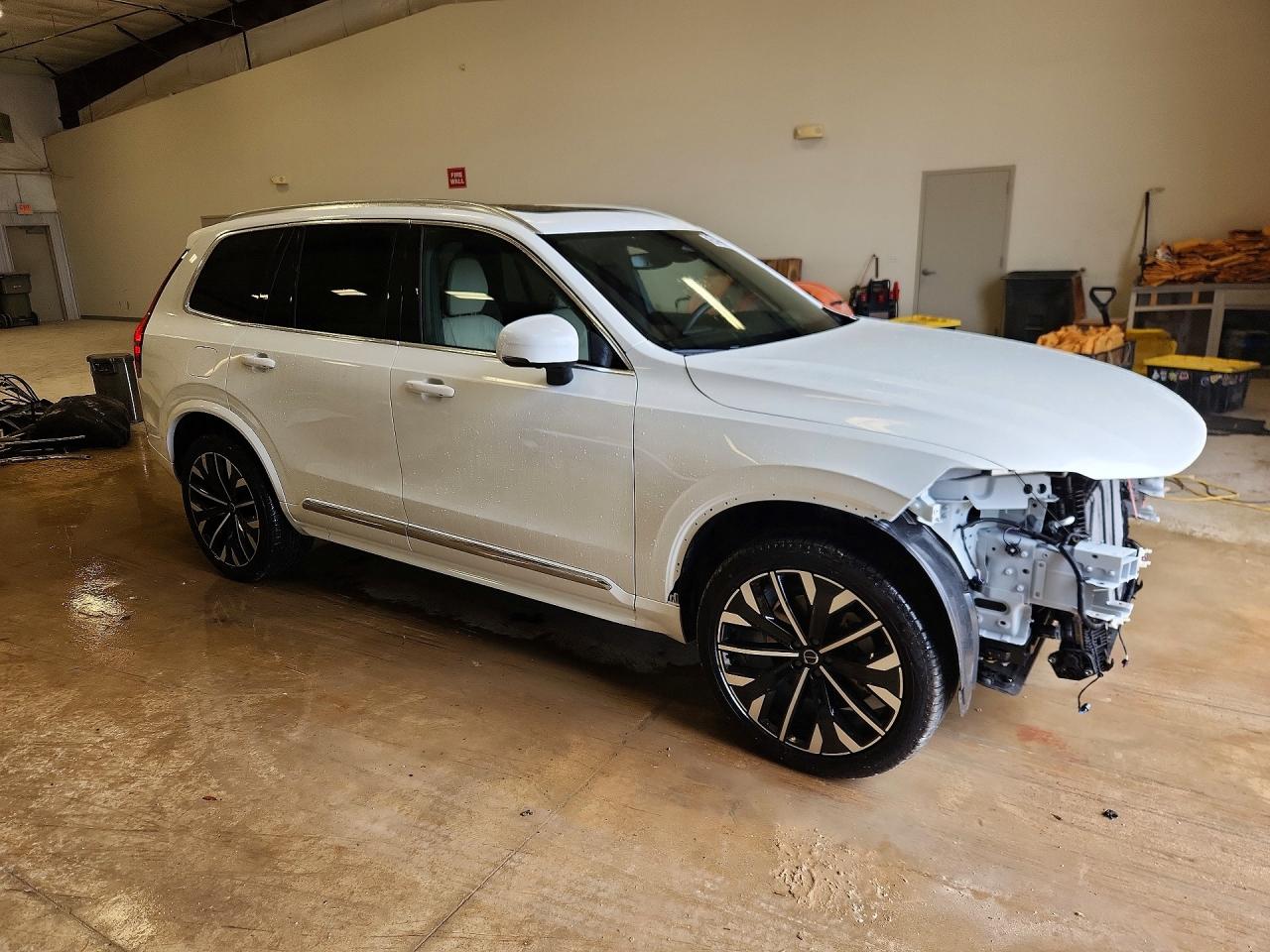Volvo XC90 Ultra
