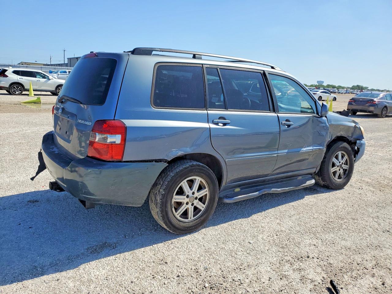 Toyota Highlander Base