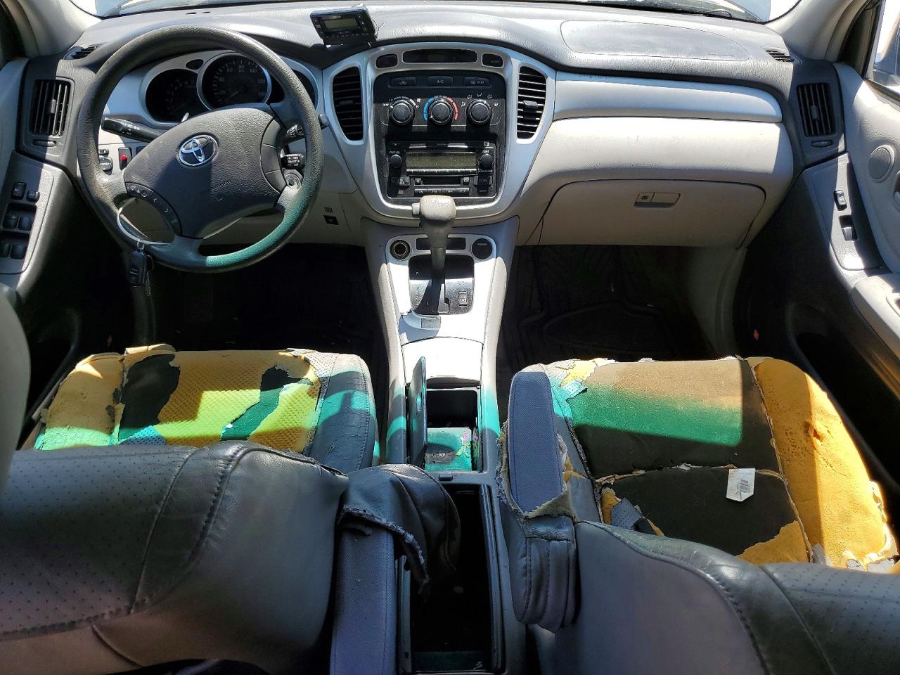 Toyota Highlander Base