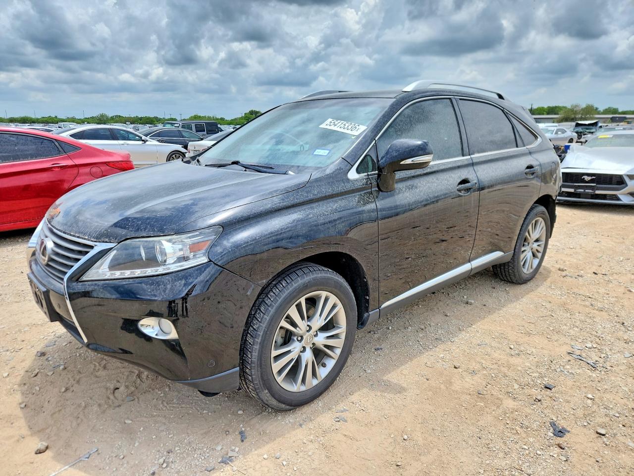 Salvage Lexus RX Image